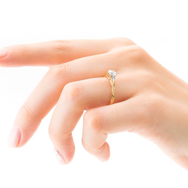 婚約指輪レアモアナのホエールテイル