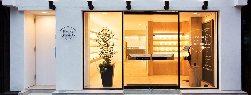 東京・上野御徒町のハワイアンジュエリー・結婚指輪・マカナ取扱店、BIJOU PIKO 【ビジュピコ】上野御徒町店