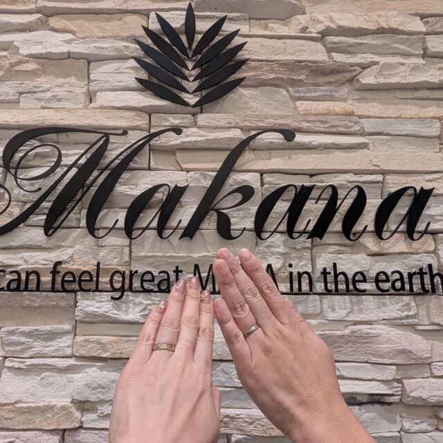 Makanaの結婚指輪🌺オーダーメイドのハワイアンジュエリー🌊人と被りたくないおしゃれな結婚指輪・婚約指輪をお探しの方にぜひおすすめです🫧#ハワイアン #ハワイアンジュエリー #ハワイアンジュエリー💍 #ハワイアンジュエリー結婚指輪 #結婚指輪探し 結婚指輪オーダー純国産のプレミアムハワイアンジュエリー💍ハワイアンジュエリーを結婚指輪・婚約指輪の品質に作り変えたMakanaふたりで選ぶセミオーダーは他と被りたくないこだわりを形にする世界に一組の結婚指輪がてきあがります。ハワイアンジュエリー結婚指輪ハワイアンジュエリー婚約指輪 結婚指輪マリッジリングエンゲージリングオーダーメイド鍛造リングプロポーズ婚約指輪探し結婚指輪探し結婚式準備プレ花嫁2026夏婚 206秋婚ハワイ 沖縄 宮古島 リゾートウェディング<店舗のご案内>マカナ本店　@garden_shinsaibashi (心斎橋:Shinsaibashi).@gracis_jewelry (札幌:Sapporo).@gracis_hassamu (札幌発寒:Hassamu).@maebara.hachinohe (八戸:Hachinohe).@wedy_bridal (宮城　仙台　山形:Miyagi Yamagata).@opera.kinbido (郡山:Koriyama ).@opera.iwaki (いわき鹿島:iwaki).@tompkins_sano_jewelry (栃木:Tochigi ).@tompkins_mito (水戸:Mito).@isshindo_bridal_ibaraki (つくば:Tsukuba).@jkplanet.jewelry (銀座　表参道　栄 Ginza Omotesando Sakae ).@brooch__0007 (新潟:Nigata).@isshindo_bridal (長野　松本　飯田Nagano Matsumoto Iida).@aoba_jewelry (富山:Toyama).@d.carat_kanazawa_jewelry (金沢:Kanazawa).@j_paris_bridal (福井:Fukui ).@lucirkbridal (浜松:Hamamatsu).@diamond.jewelry.tiara (静岡:Shizuoka).@sophyferiekisogawa (木曽川:kisogawa ). @garden_kyoto_ (京都:Kyoto).@clear_suzuka_bridal (鈴鹿:Suzuka).@noblecourt_touin (東員:Toin).@garden_honten (岸和田:Kishiwada).@garden_umeda (梅田:Umeda).@minoru_kuzuha (くずは:Kuzuha).@garden_himeji (姫路:Himeji).@garden_kobe (神戸:Kobe).@minoru_kusatsu (草津:Kusatsu).@minoru_oumihachiman (近江八幡:Oumihachiman).@minoru_youkaichi (八日市:Youkaichi).@condotti_niwaka_bridal_salon (和歌山:Wakayama).@laube_bridal (出雲:Izumo).@vanilla_fukuyama (福山:Fukuyama).@vanilla_hiroshima (広島:Hiroshima).@eye_eye_isuzu_east_bridal (高松:Takamatsu).@jewelrysakaguchi (福岡:Fukuoka).@yama46tokeiten_bridal (那覇　北谷:Naha Chatan)